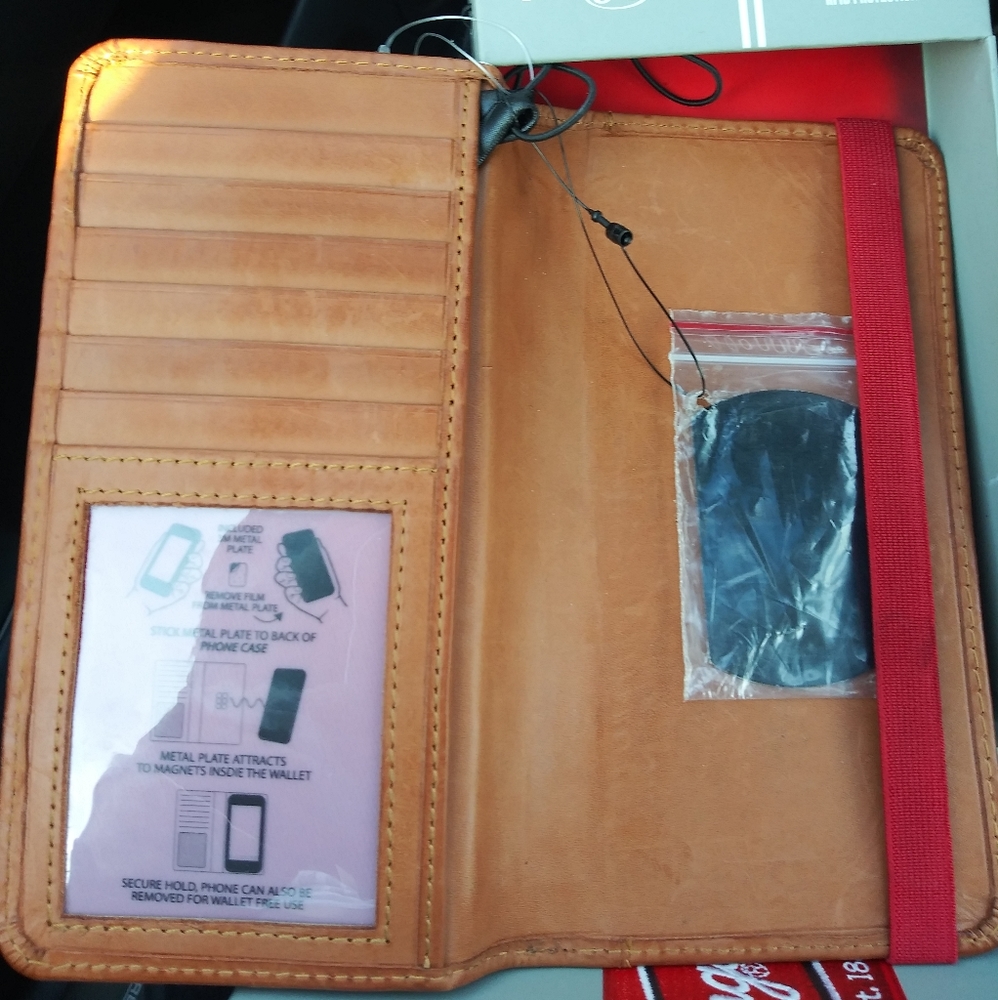 Rawlings wallet cell phone holder